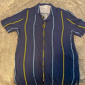 Hollister shirt. Medium